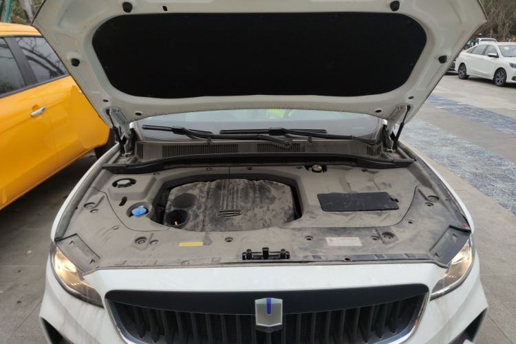 Used Farizon FX 2021 1.8T Smart Connect 5-Seater Engine Bay