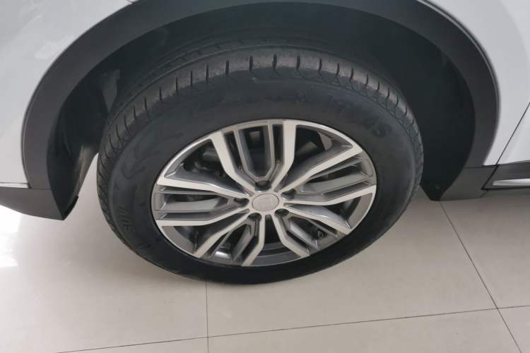 Used Farizon FX 2021 1.8T Smart Connect 5-Seater Exterior 4