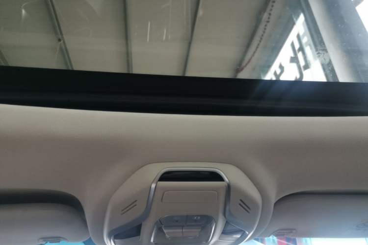 Used Farizon FX 2021 1.8T Smart Connect 5-Seater Headliner