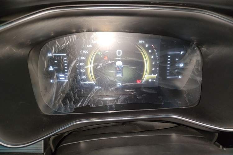 Used Farizon FX 2021 1.8T Smart Connect 5-Seater Instrument Cluster
