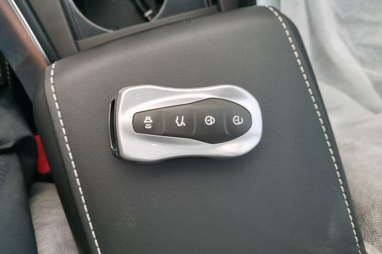Used Farizon FX 2021 1.8T Smart Connect 5-Seater Interior 1