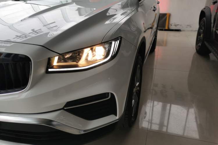 Used Farizon FX 2021 1.8T Smart Connect 5-Seater Left Front Headlight