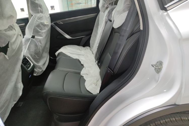 Used Farizon FX 2021 1.8T Smart Connect 5-Seater Left Rear Seat