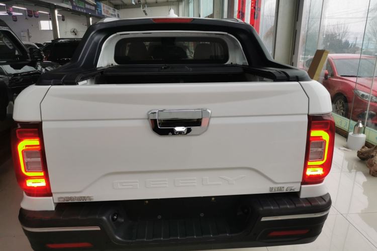 Used Farizon FX 2021 1.8T Smart Connect 5-Seater Rear