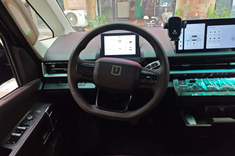 Used Farizon Geely Xingfu Hao 2024 Hovey Edition 66.57 kWh (Full Vehicle Version) 7 Seats Steering Wheel
