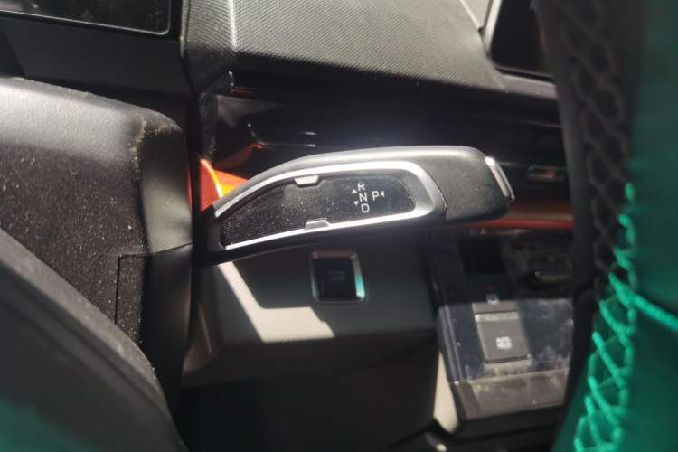 Used Farizon Super VAN 2024 Zhifu Edition Mid-Drive Mid-Roof 66 kWh Gear Lever
