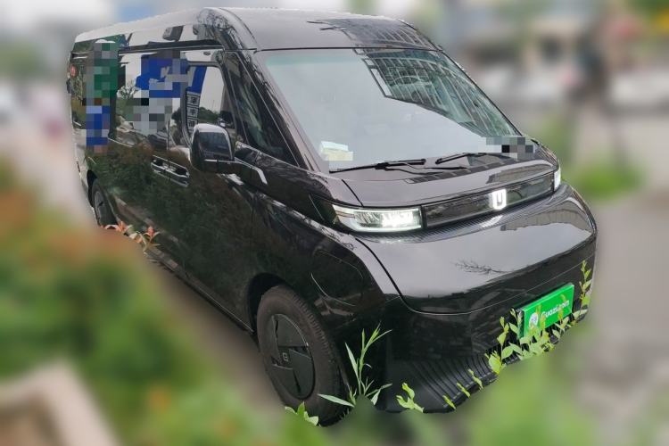 Used Farizon Super VAN 2024 Zhifu Edition Mid-Axle Mid-Roof 68 kWh Front Right 45 Deg