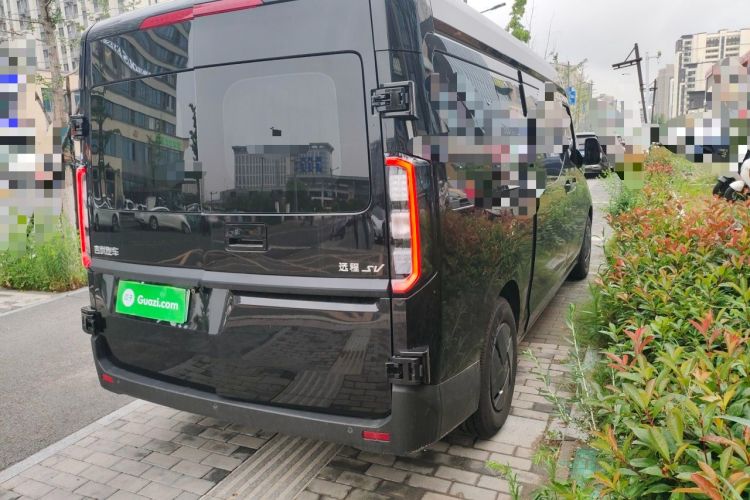 Used Farizon Super VAN 2024 Zhifu Edition Mid-Axle Mid-Roof 68 kWh Rear Right 45 Deg