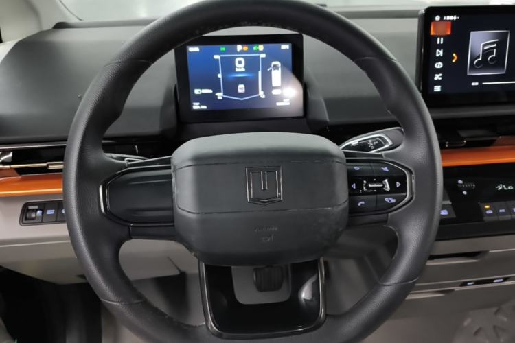 Used Farizon Super VAN 2024 Zhifu Edition Mid-Drive Mid-Roof 83 kWh Steering Wheel