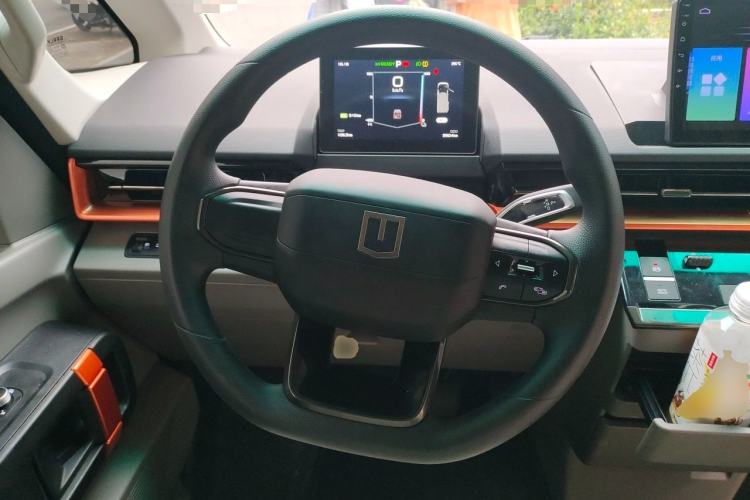 Used Farizon Super VAN 2024 Zhifu Edition Mid-Axle Mid-Roof 68 kWh Steering Wheel