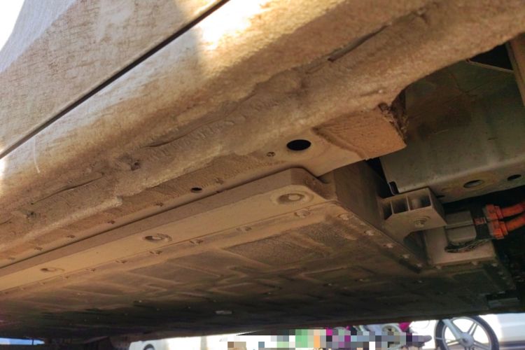 Used Farizon Super VAN 2024 Zhifu Edition Mid-axle Low-Roof 83 kWh Chassis Front Right