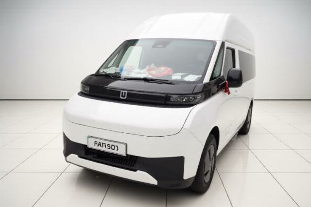 Farizon Super VAN 2024 Smart Wealth Edition Short Wheelbase Mid-Roof 68 kWh مستعملة
