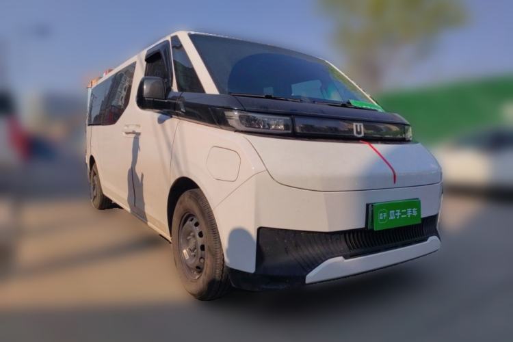 Used Farizon Super VAN 2024 Zhifu Edition Mid-axle Low-Roof 83 kWh Front Right 45 Deg