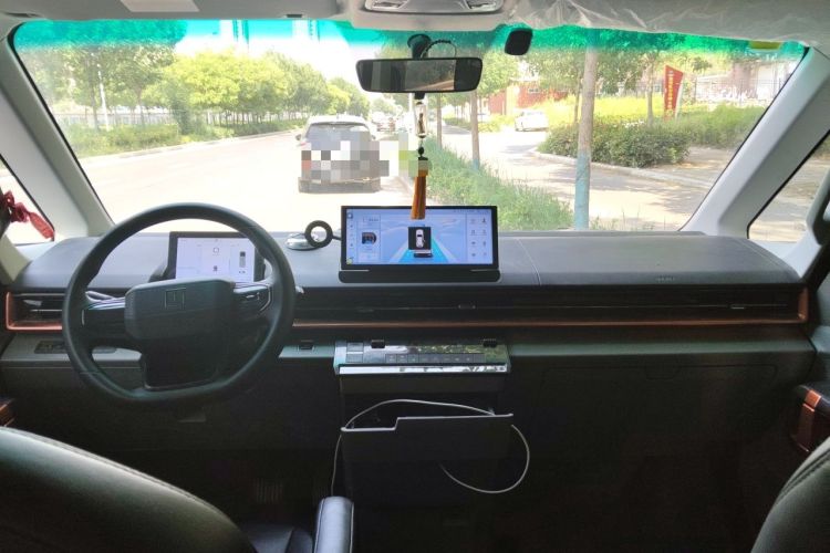 Used Farizon Super VAN 2024 Zhifu Edition Action-Oriented Short-Wheelbase Mid-Roof Model with 51 kWh Headliner