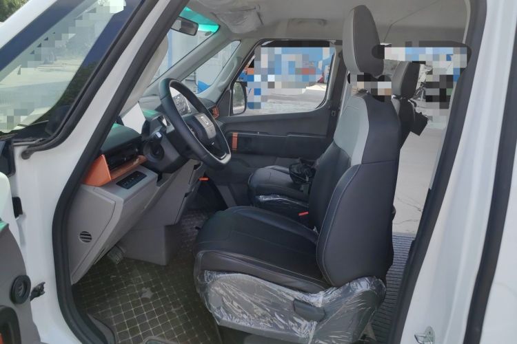 Used Farizon Super VAN 2024 Zhifu Edition Mid-Axle Low-Roof 68 kWh Left Front Seat