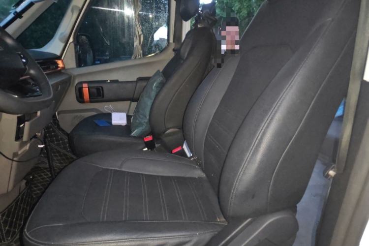 Used Farizon Super VAN 2024 Zhifu Edition Action-Oriented Short-Wheelbase Mid-Roof Model with 51 kWh Left Front Seat
