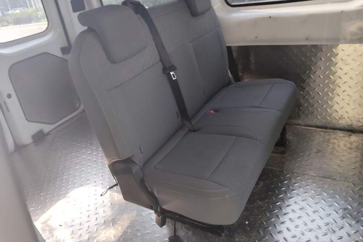 Used Farizon Super VAN 2024 Zhifu Edition Action-Oriented Short-Wheelbase Mid-Roof Model with 51 kWh Left Rear Seat