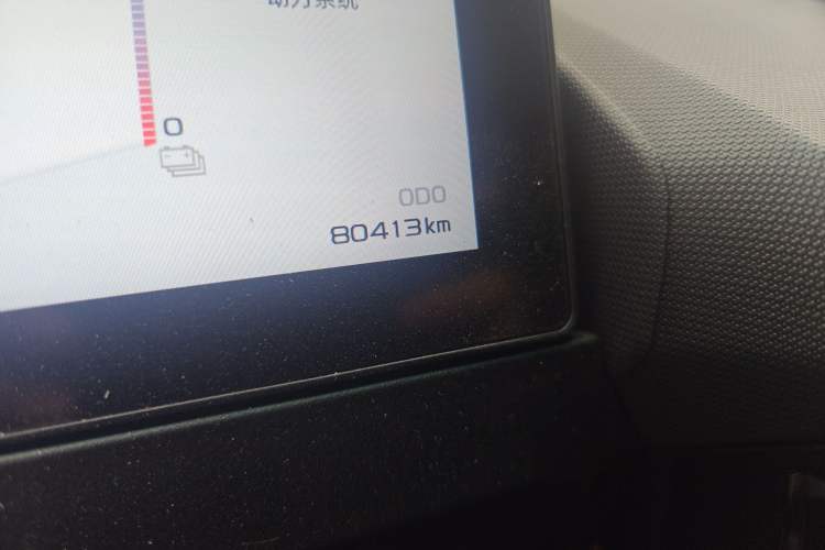 Used Farizon Super VAN 2024 Zhifu Edition Mid-Axle Mid-Roof 68 kWh Odometer Close Up