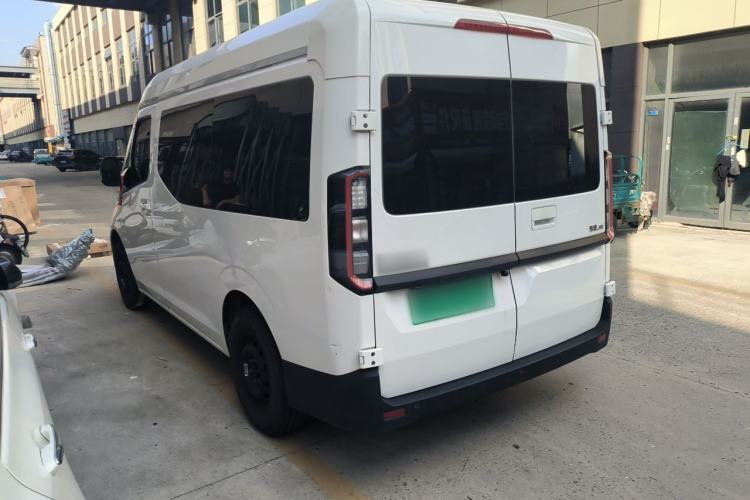 Used Farizon Super VAN 2024 Zhifu Edition Action-Oriented Short-Wheelbase Mid-Roof Model with 51 kWh Rear Left 45 Deg
