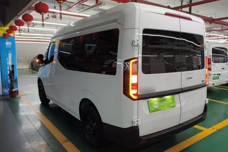 Used Farizon Super VAN 2024 Zhifu Edition Action-Oriented Short-Wheelbase Mid-Roof Model with 51 kWh Rear Left 45 Deg