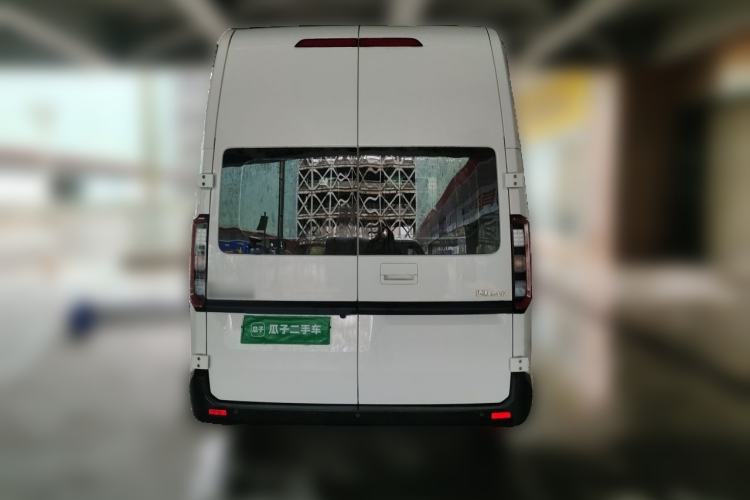 Used Farizon Super VAN 2024 Smart Wealth Edition Mid-Roof High-Top 66 kWh Rear
