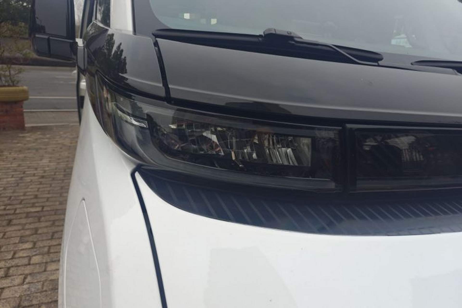 Used Farizon Super VAN 2024 Zhifu Edition Mid-Axle Mid-Roof 68 kWh Right Front Headlight