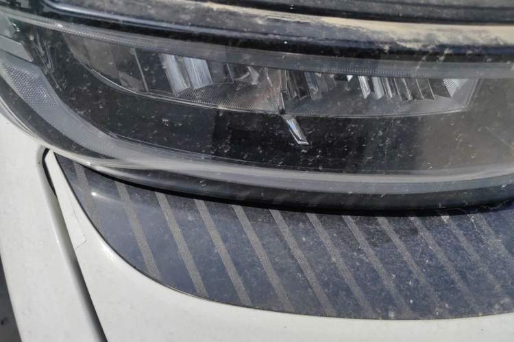 Used Farizon Super VAN 2024 Zhifu Edition Mid-Axle Low-Roof 68 kWh Right Front Headlight
