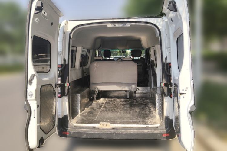 Used Farizon Super VAN 2024 Zhifu Edition Action-Oriented Short-Wheelbase Mid-Roof Model with 51 kWh Trunk