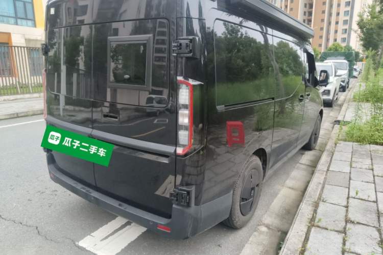 Used Farizon Super VAN 2025 Model, Zhifu Edition, Short-wheelbase Medium-roof, 83 kWh Rear Right 45 Deg