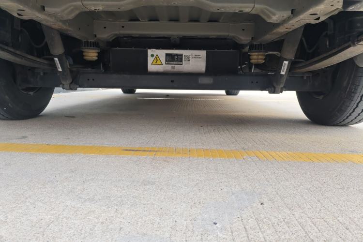 Used Farizon Super VAN 2025 Yucheng Edition, Action-Pak 68kWh Chassis Rear