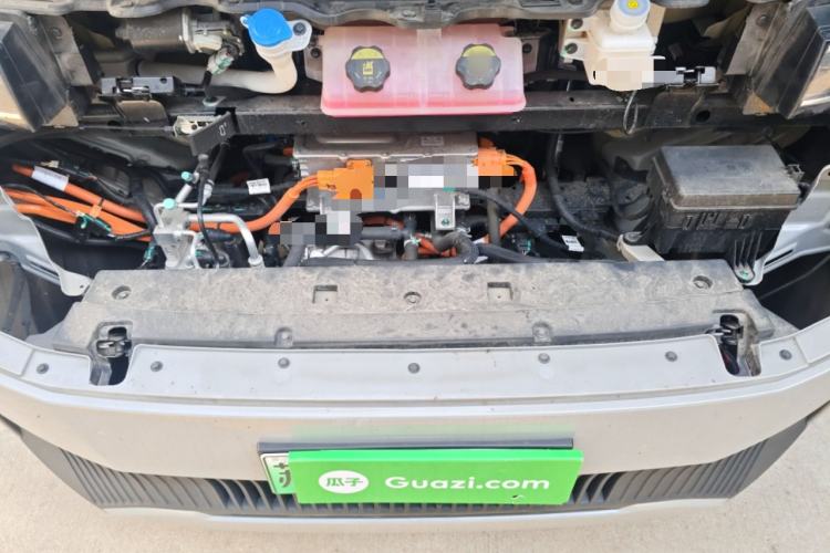 Used Farizon Super VAN 2025 Yucheng Edition, Action-Pak 68kWh Engine Bay