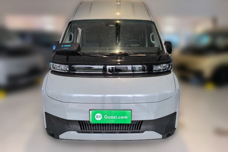 Used Farizon Super VAN 2025 Zhifu Edition, Mid-axle Low-roof 68kWh ZhiXin Front