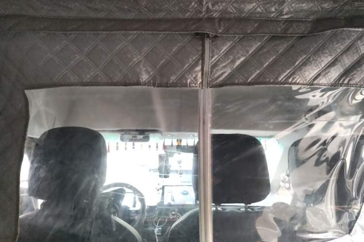 Used Farizon Super VAN 2025 Yucheng Action-Pak, Mid-Axle Mid-Roof 68kWh ZhiXin, 7-seater Headliner