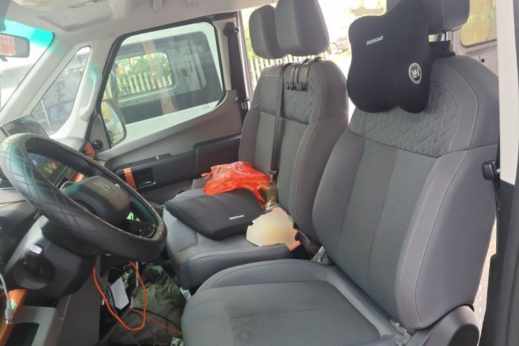 Used Farizon Super VAN 2025 Yucheng Edition, Action-Pak 68kWh Left Front Seat