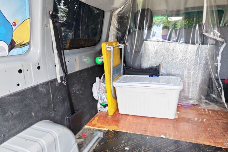 Used Farizon Super VAN 2025 Yucheng Edition, Action-Pak 68kWh Left Rear Seat