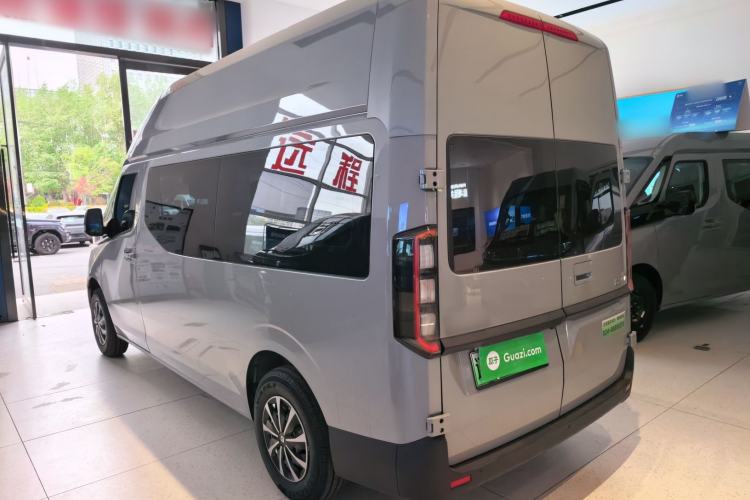 Used Farizon Super VAN 2025 Zhifu Edition, Mid-axle Low-roof 68kWh ZhiXin Rear Left 45 Deg