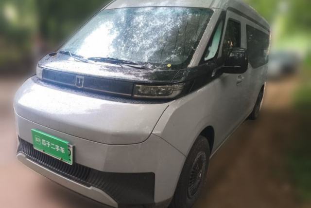 Used Farizon Super VAN 2025 Yucheng Action-Pak, Mid-Axle Mid-Roof 68kWh ZhiXin, 7-seater