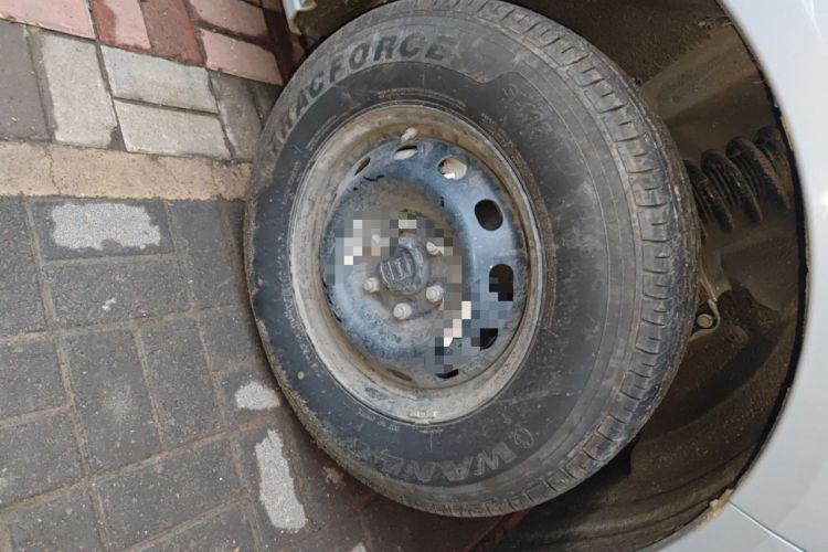 Used Farizon Super VAN 2025 Yucheng Action-Pak, Short-Axle 68kWh ZhiXin, 5-seater Right Front Wheel Hub