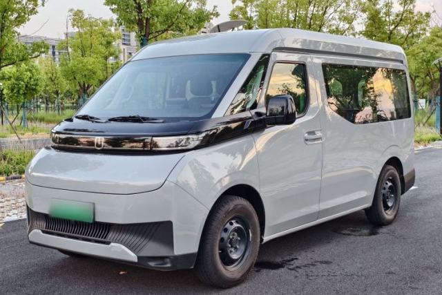 Farizon Super VAN 2025 Yucheng Edition, Action-Pak 68kWh usado