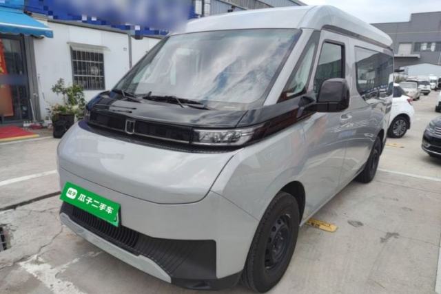 Farizon Super VAN 2025 Yucheng Edition, Action-Pak 68kWh مستعملة
