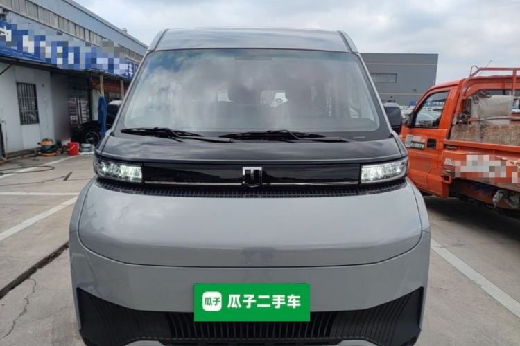 Used Farizon Super VAN 2025 Yucheng Edition, Action-Pak 68kWh Front