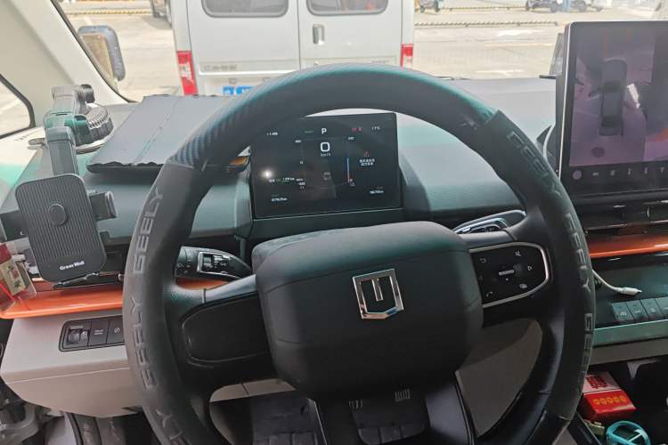 Used Farizon Super VAN 2025 Jingcheng Edition, Action-Pak Mid-Roof 51kWh Instrument Cluster
