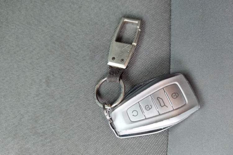 Used Farizon Super VAN 2025 Yucheng Edition, Action-Pak 68kWh Vehicle Key