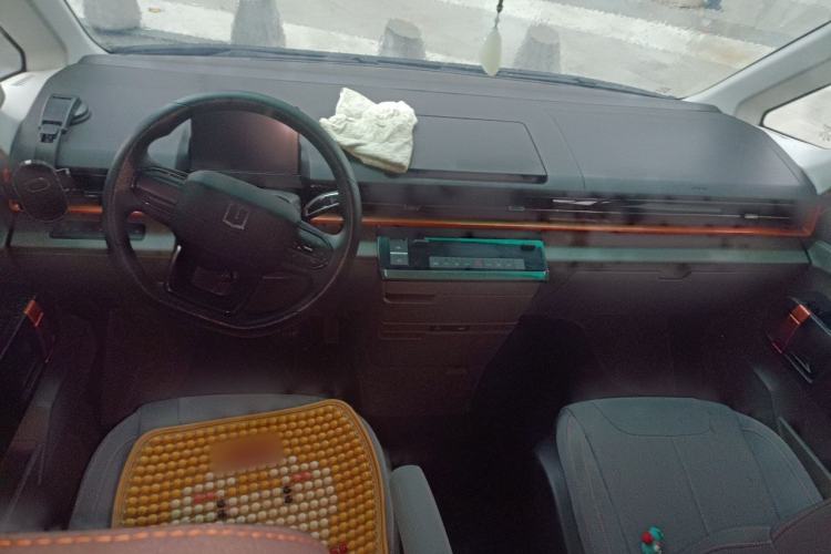 Used Farizon Super VAN 2025 Model, Zhifu Edition, Mid-axle High-roof, 83 kWh Center Console