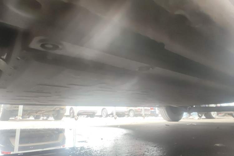 Used Farizon Super VAN 2025 Model, Zhifu Edition, Mid-axle Medium-roof, 83 kWh Chassis Front Left