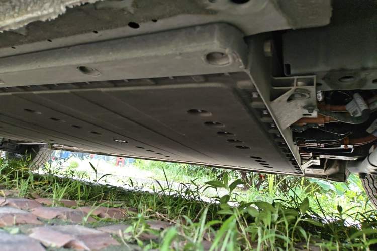 Used Farizon Super VAN 2025 Model, Chuangfu Edition, Mid-axle Medium-roof, Zhixin 68 kWh Chassis Front Right