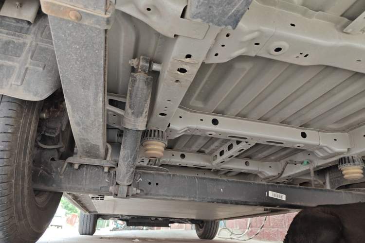 Used Farizon Super VAN 2025 Zhifu Edition, Action-Pak 51kWh Chassis Rear Left
