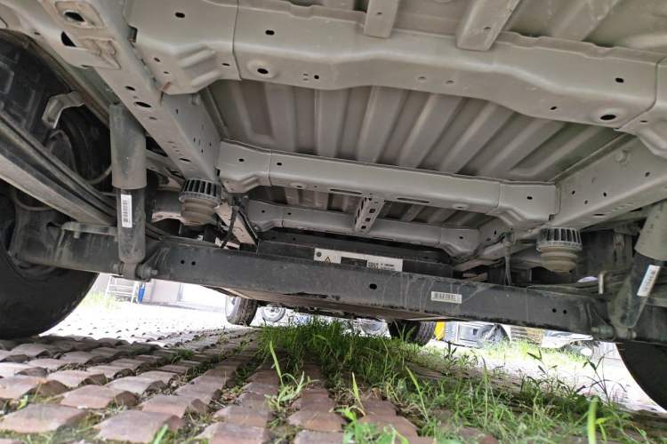 Used Farizon Super VAN 2025 Model, Chuangfu Edition, Mid-axle Medium-roof, Zhixin 68 kWh Chassis Rear Left