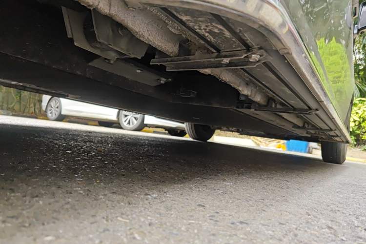 Used Farizon Super VAN 2025 Model, Zhifu Edition, Mid-axle High-roof, 68 kWh, Zhixin Chassis Rear Right