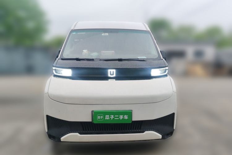 Used Farizon Super VAN 2025 Model, Zhifu Edition, Mid-axle Medium-roof, 68 kWh, CATL Front